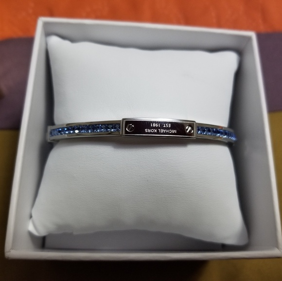 Bracelet - Picture 2 of 2